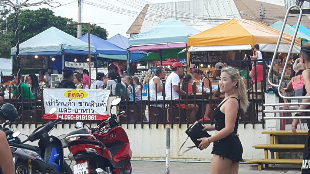 Casanova Inn Pattaya Kültér fotó